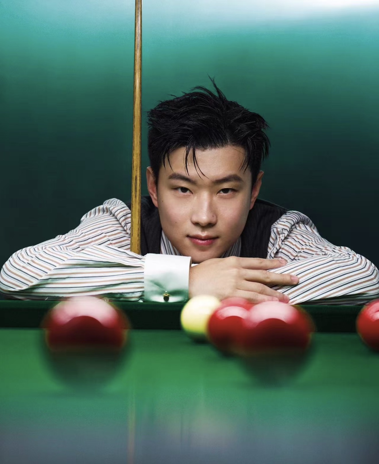 Zhao Xintong snooker player reference image